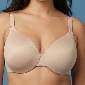 CACIQUE Women's Bra Size 42DD. Nude Underwire Seamless Bra